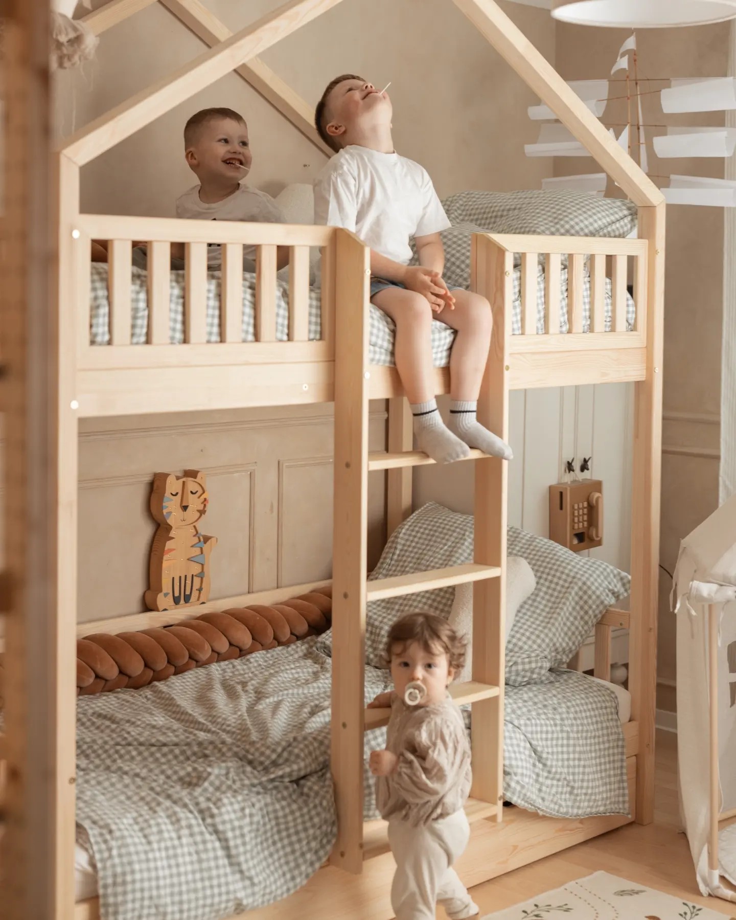 lit en hauteur pour enfant