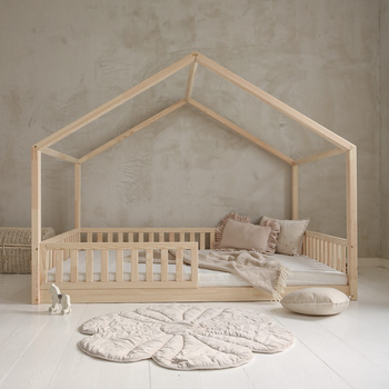 Lit HouseBed avec Barrière Clôture 200x140 Bois naturel (livraison rapide)